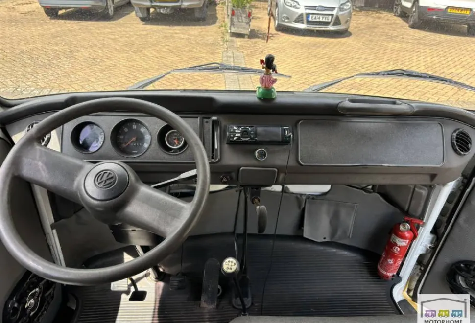 Volkswagen T2  2001