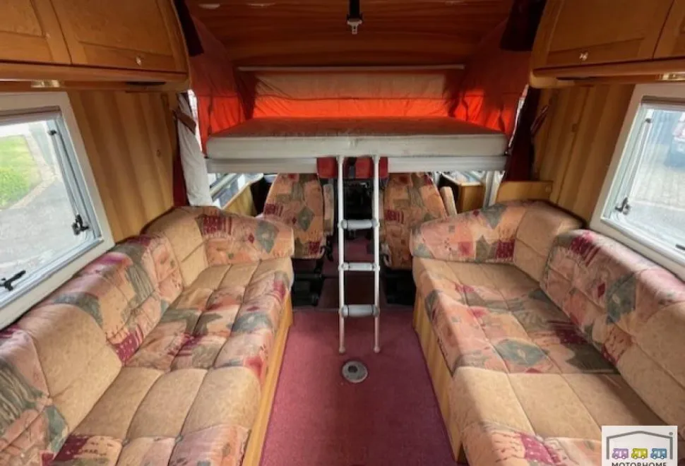 Auto-Sleepers Mirage 5000 2000