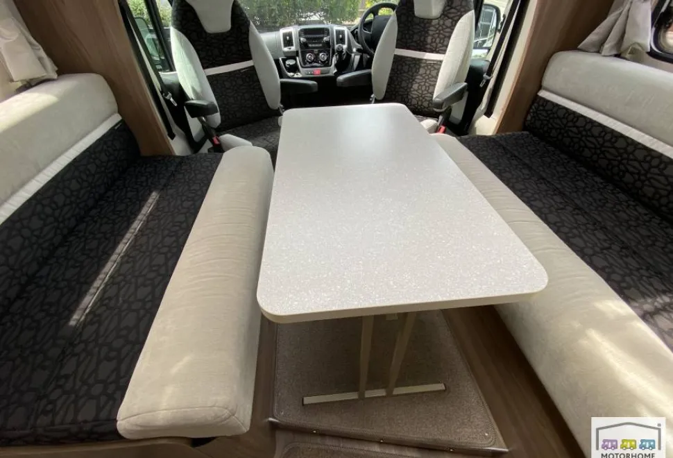 Swift Bolero 682fb 2015