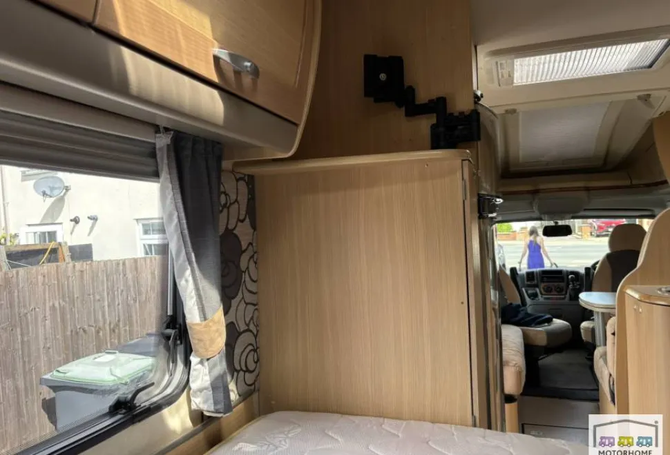Bessacarr E660  2010