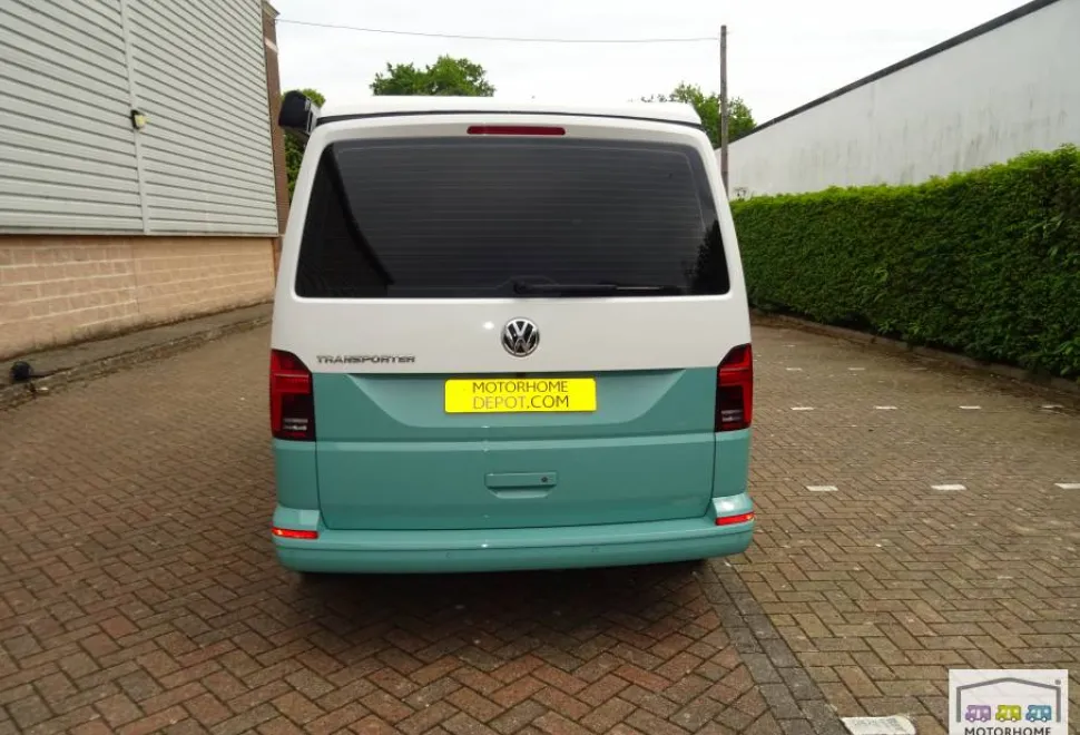 Volkswagen T6.1 Transporter Highline  2024