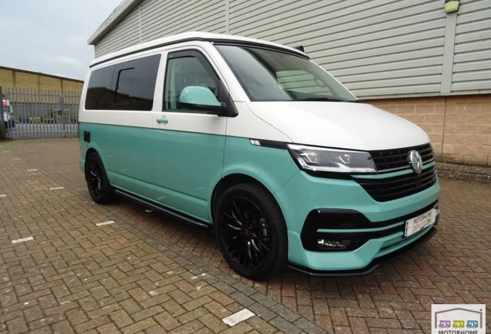 Volkswagen T6.1 Transporter Highline  2024