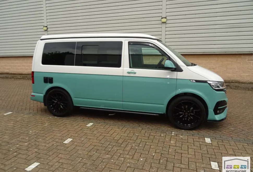 Volkswagen T6.1 Transporter Highline  2024