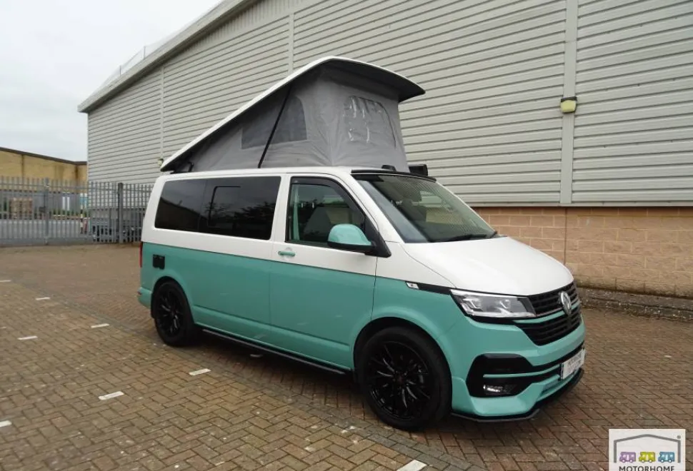Volkswagen T6.1 Transporter Highline  2024