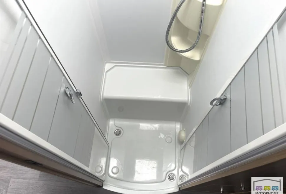 Adria Coral 670 DL Plus 2020