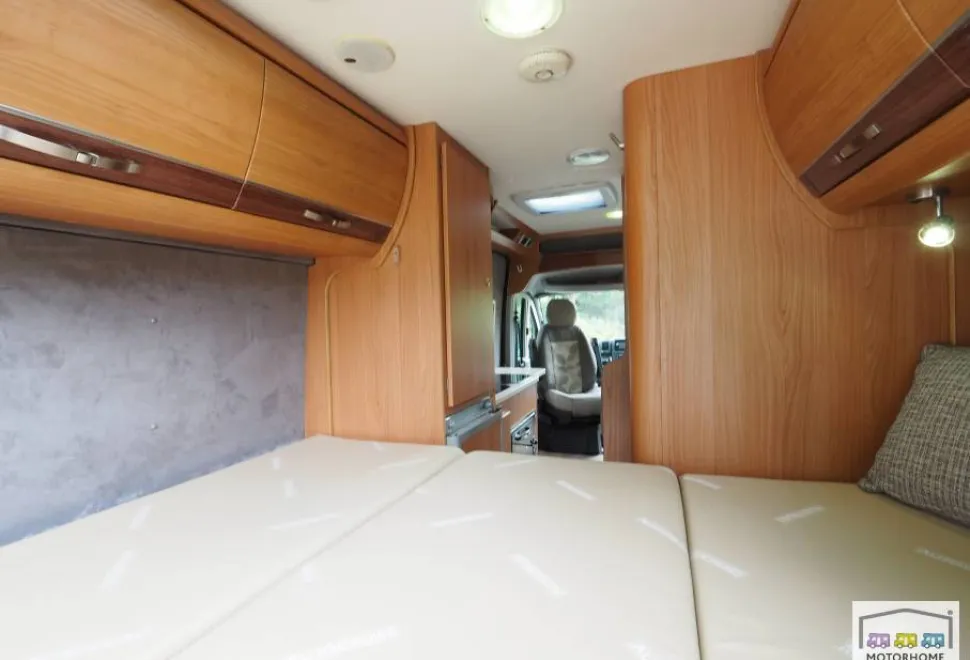Autocruise Pace  2009
