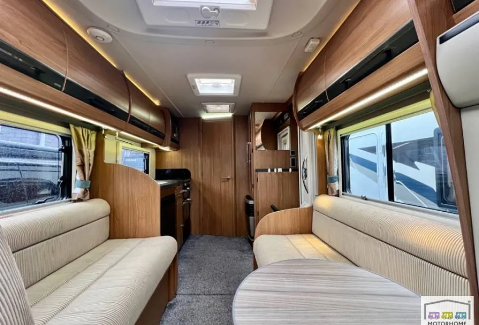 Auto-Trail Tracker RS 2014