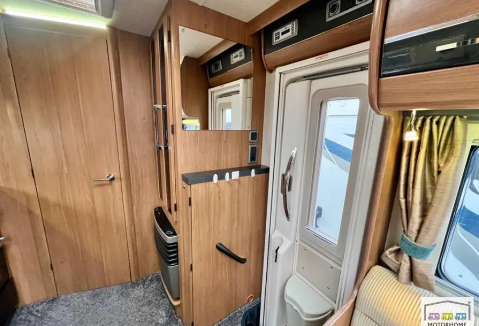 Auto-Trail Tracker RS 2014