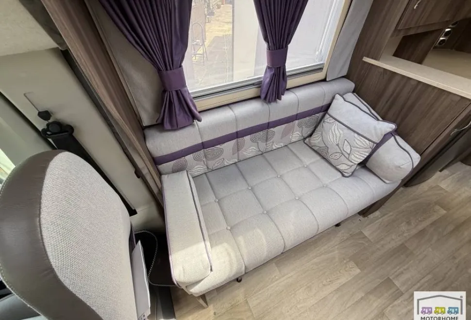 Auto-Sleepers Broadway  2019