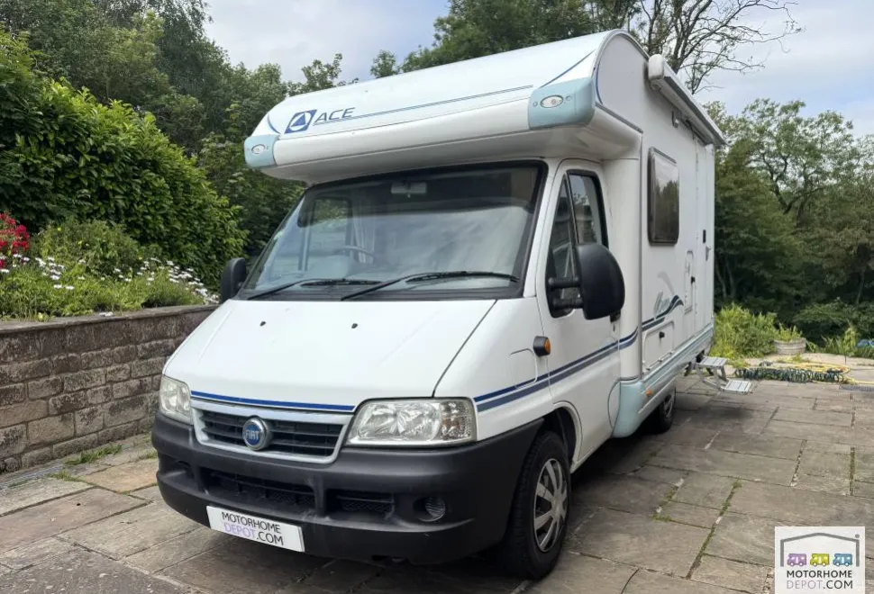 ACE Capri  2005
