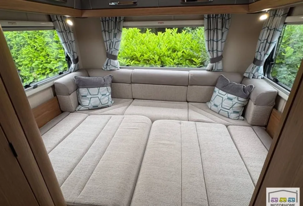 Auto-Trail Apache 700 2020