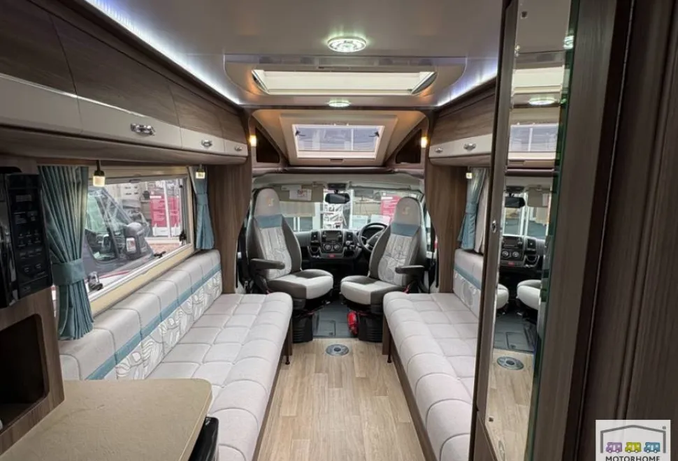 Auto-Sleepers Broadway EK 2019