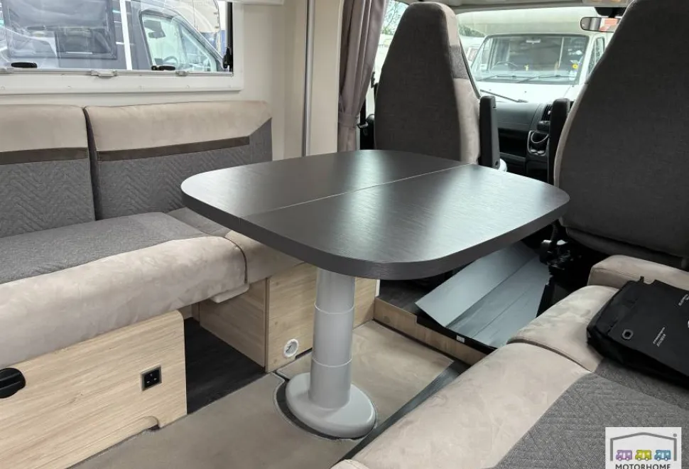 Chausson Titanium VIP  2021