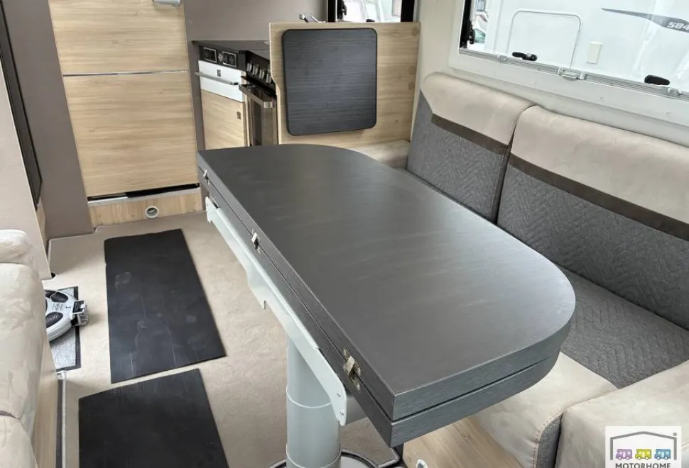 Chausson Titanium VIP  2021