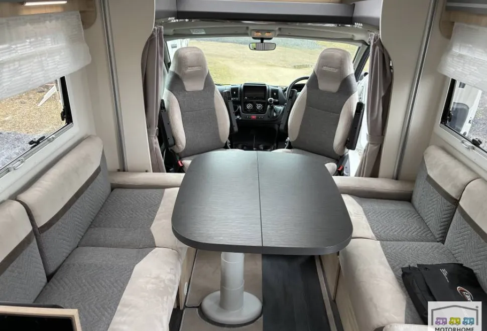Chausson Titanium VIP  2021