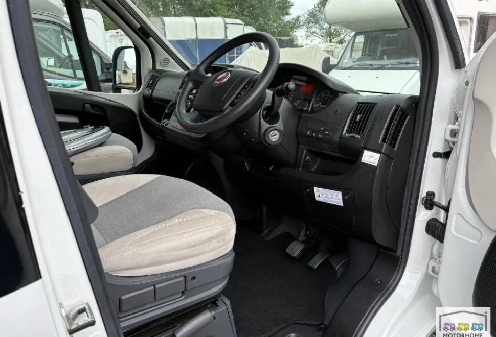 Chausson Titanium VIP  2021