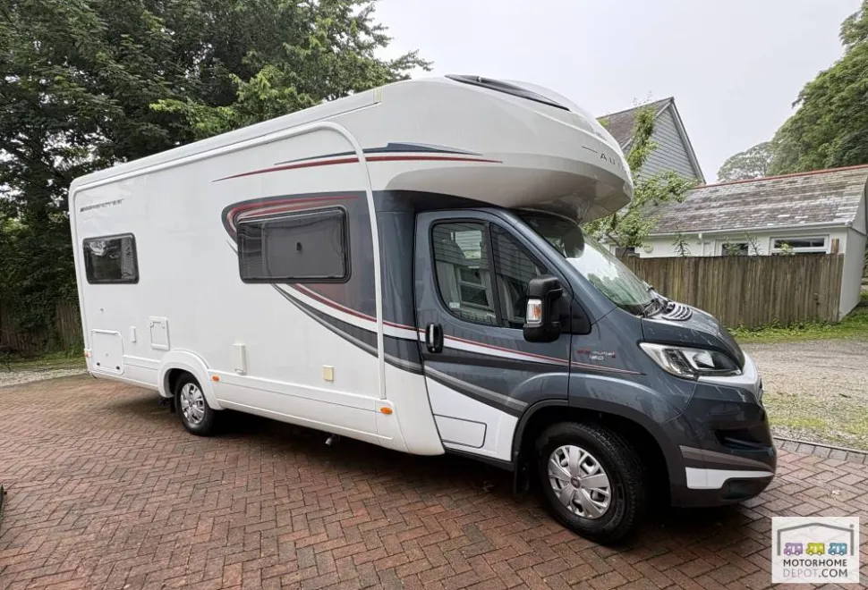 Auto-Trail Apache 700 2018