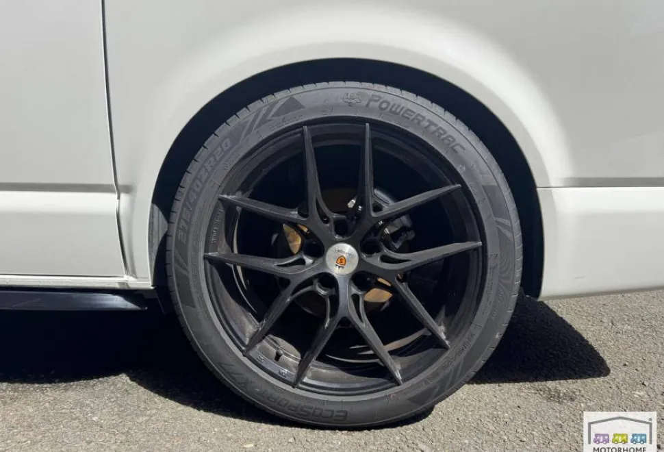 Volkswagen T28 Highline 2024