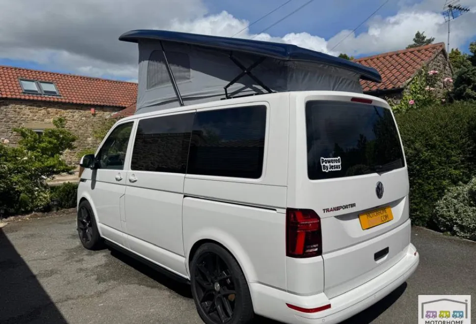 Volkswagen T28 Highline 2024
