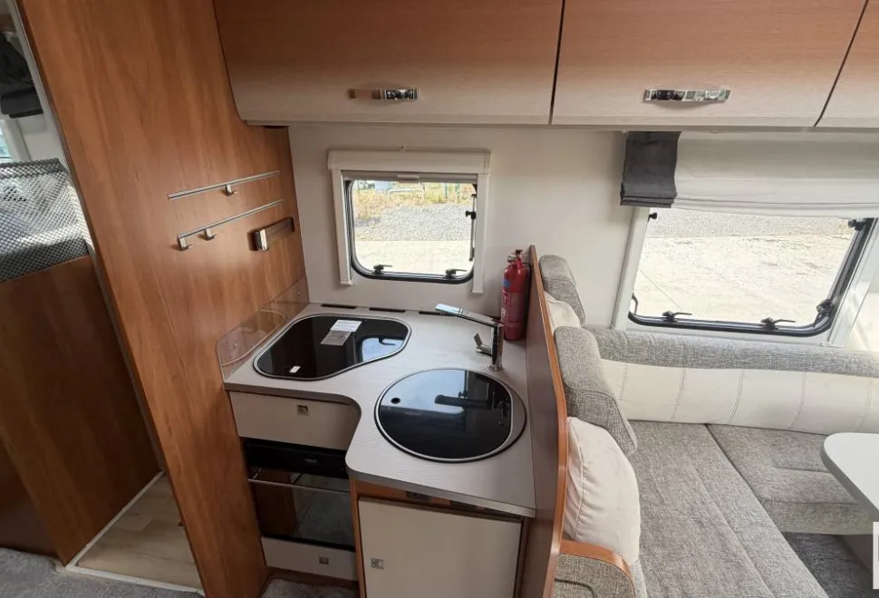 Dethleffs Trend T7057 Dbm Auto 2020