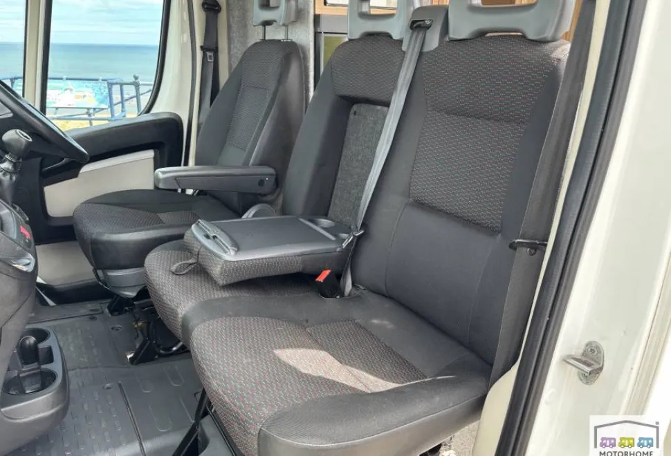 Peugeot Boxer 435 PRO L4H2 BLUE HDI 2016