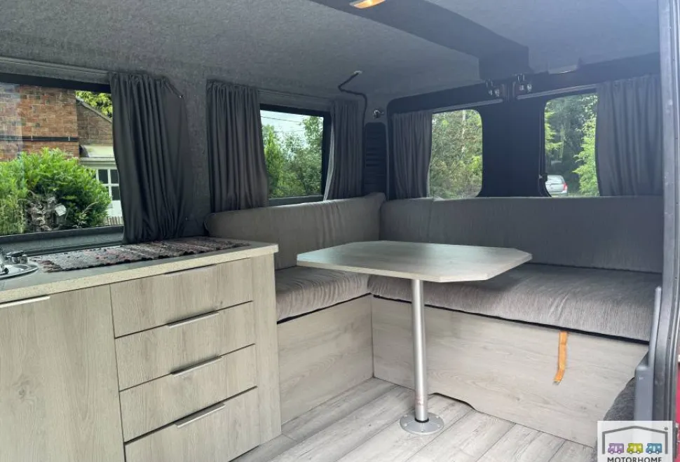Peugeot Boxer  2012