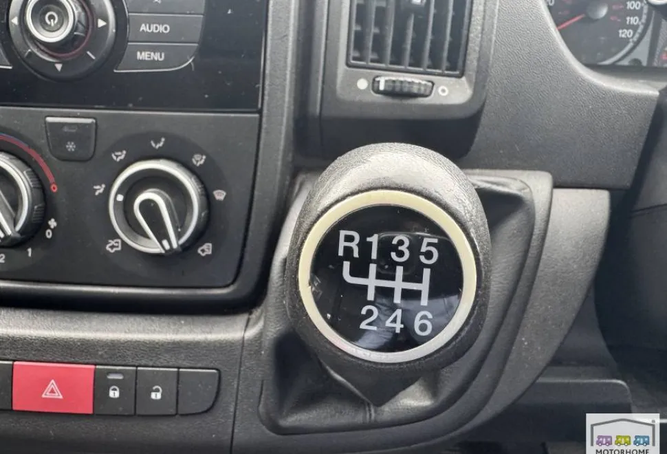 Peugeot Boxer  2012