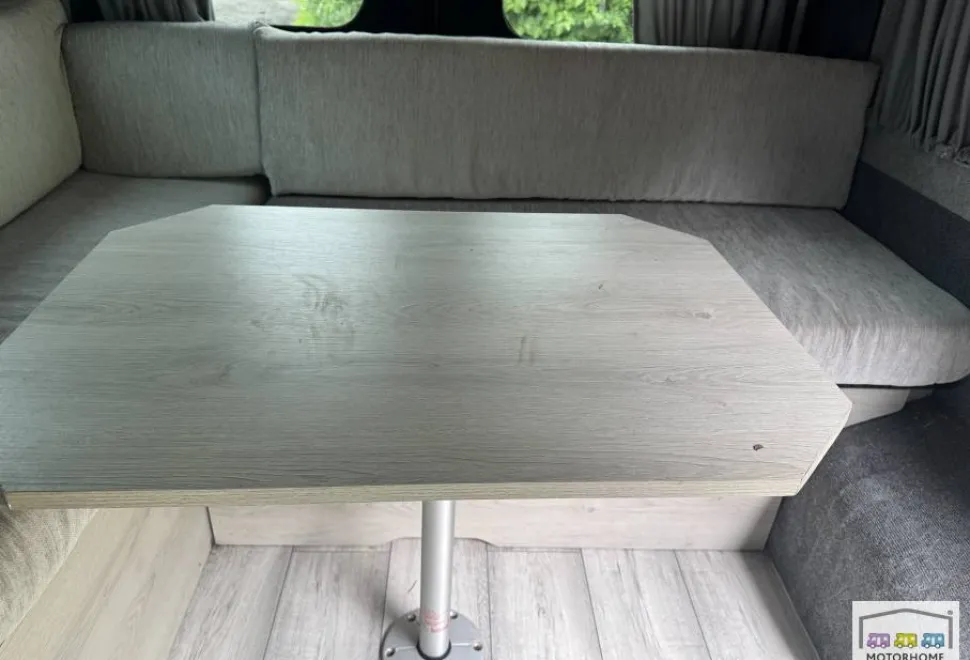 Peugeot Boxer  2012