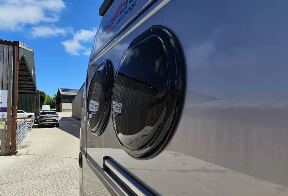 Malibu Charming GT600 DBK 2024