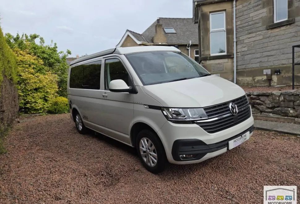 Volkswagen T6.1 Transporter Highline  2021