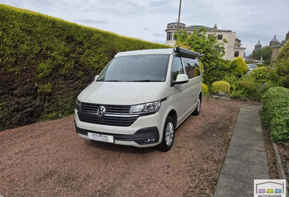 Volkswagen T6.1 Transporter Highline  2021