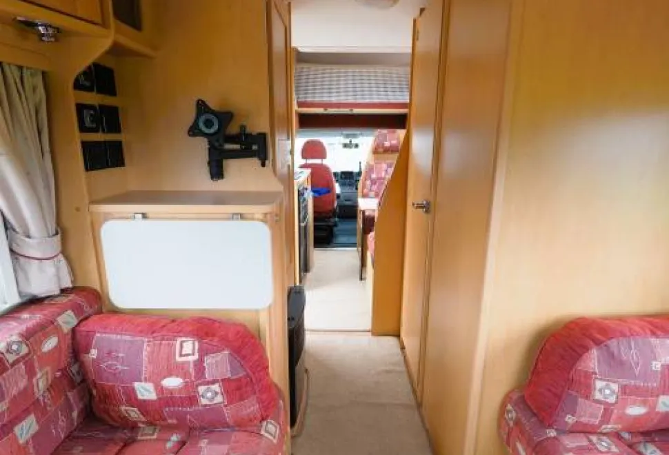 Elddis Sunquest 180 2011