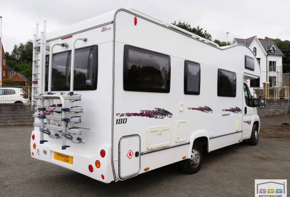 Elddis Sunquest 180 2011