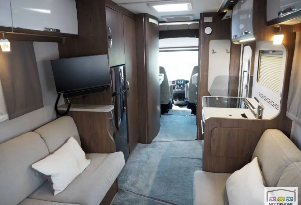 Frankia F Line Luxury i790 2020