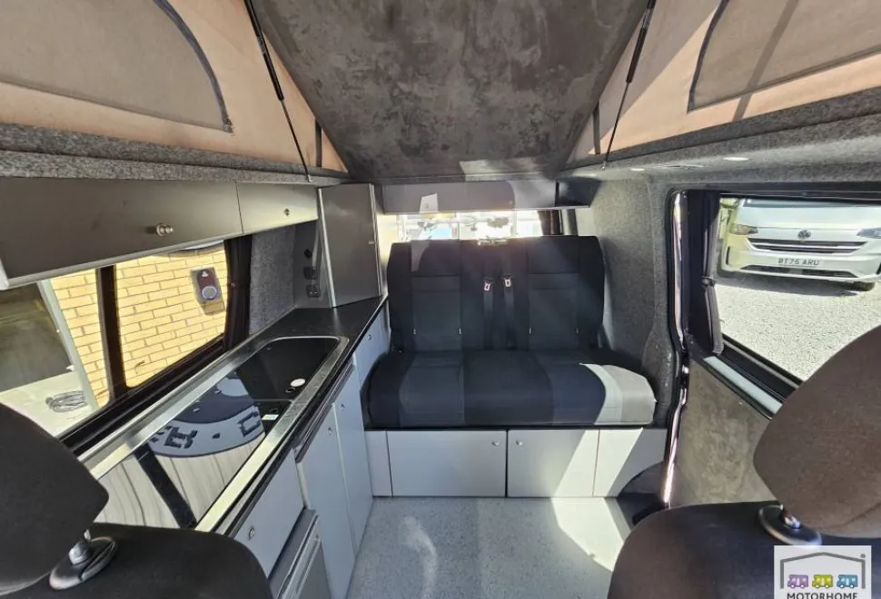 Volkswagen Campervan  2018