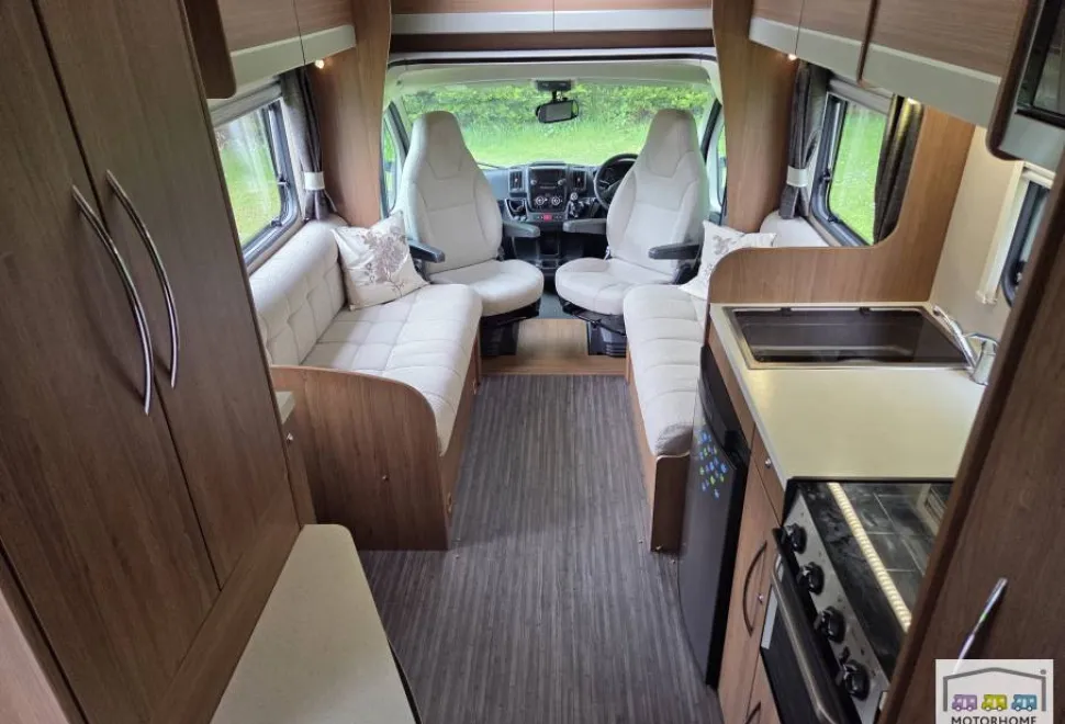 Auto-Trail Tribute T715 2017