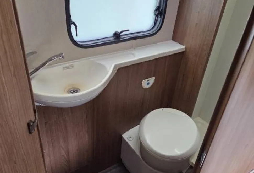 Auto-Trail Tribute T715 2017