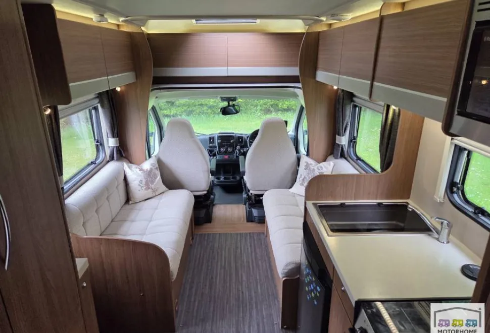 Auto-Trail Tribute T715 2017
