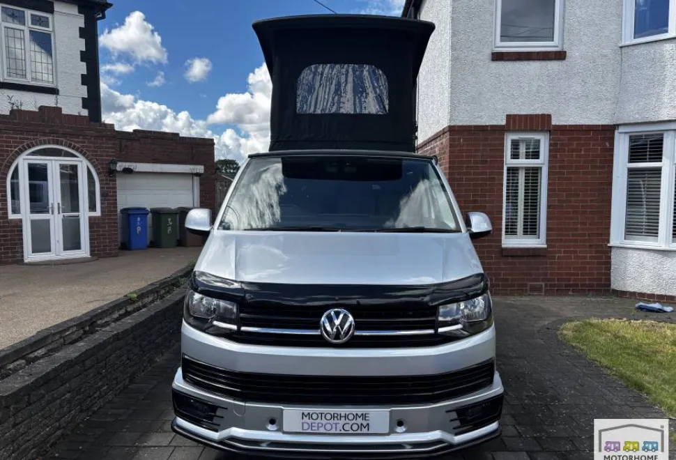 Volkswagen T30 Highline TDI 2017