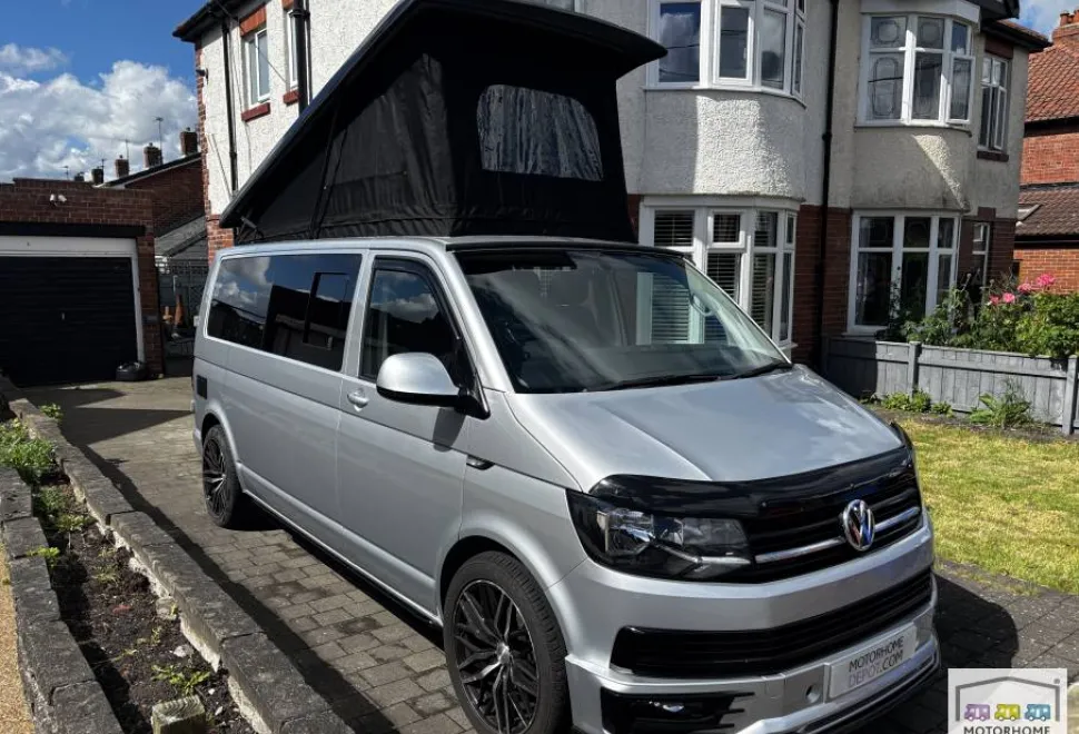 Volkswagen T30 Highline TDI 2017