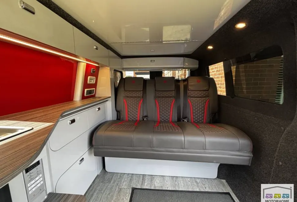 Volkswagen T30 Highline TDI 2017