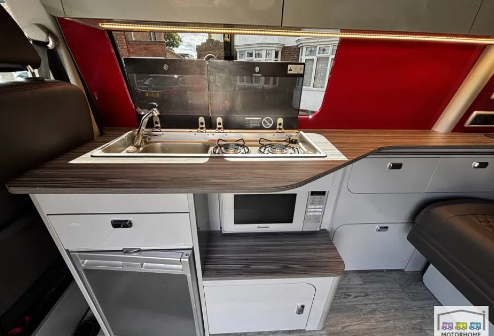 Volkswagen T30 Highline TDI 2017