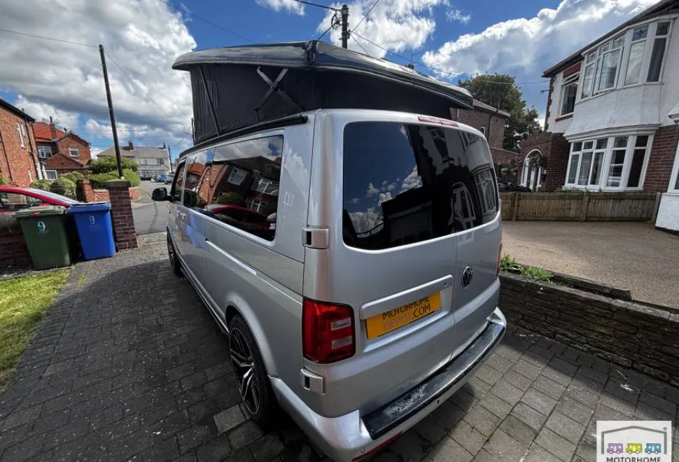 Volkswagen T30 Highline TDI 2017