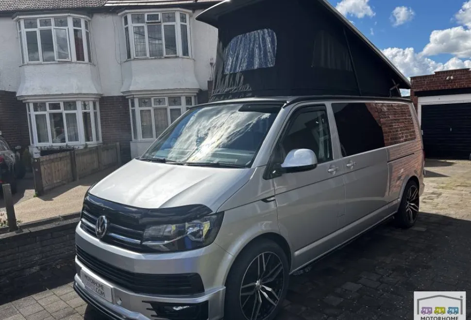 Volkswagen T30 Highline TDI 2017
