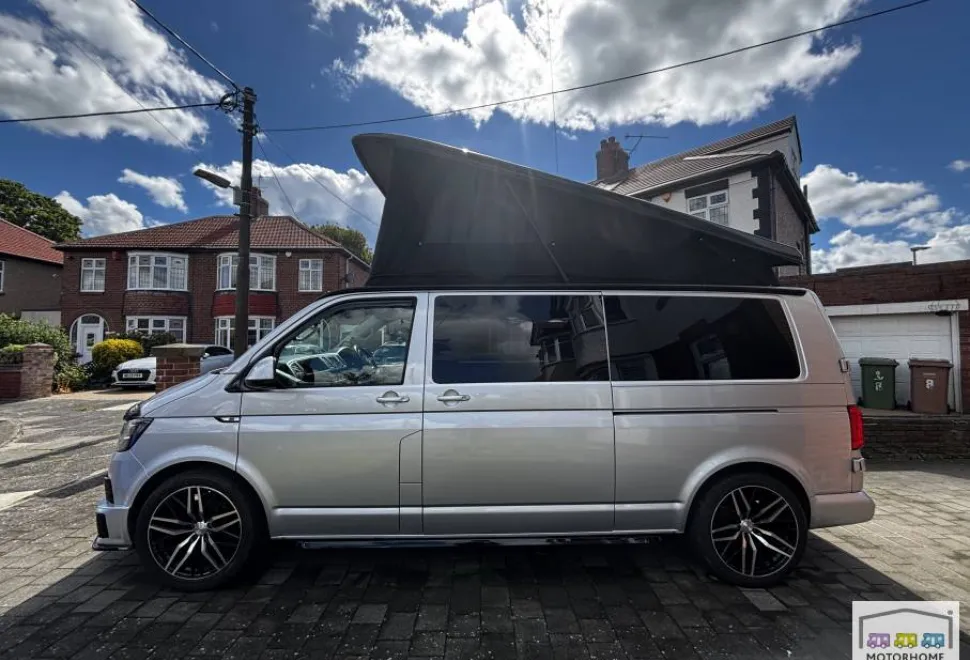 Volkswagen T30 Highline TDI 2017