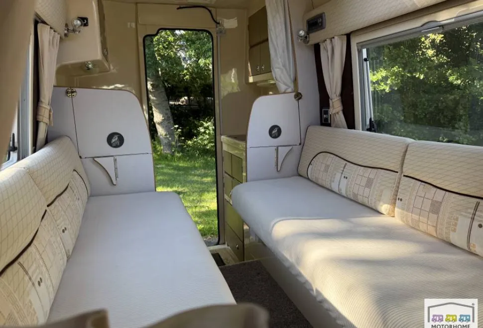 Auto-Sleepers Mezan  2005