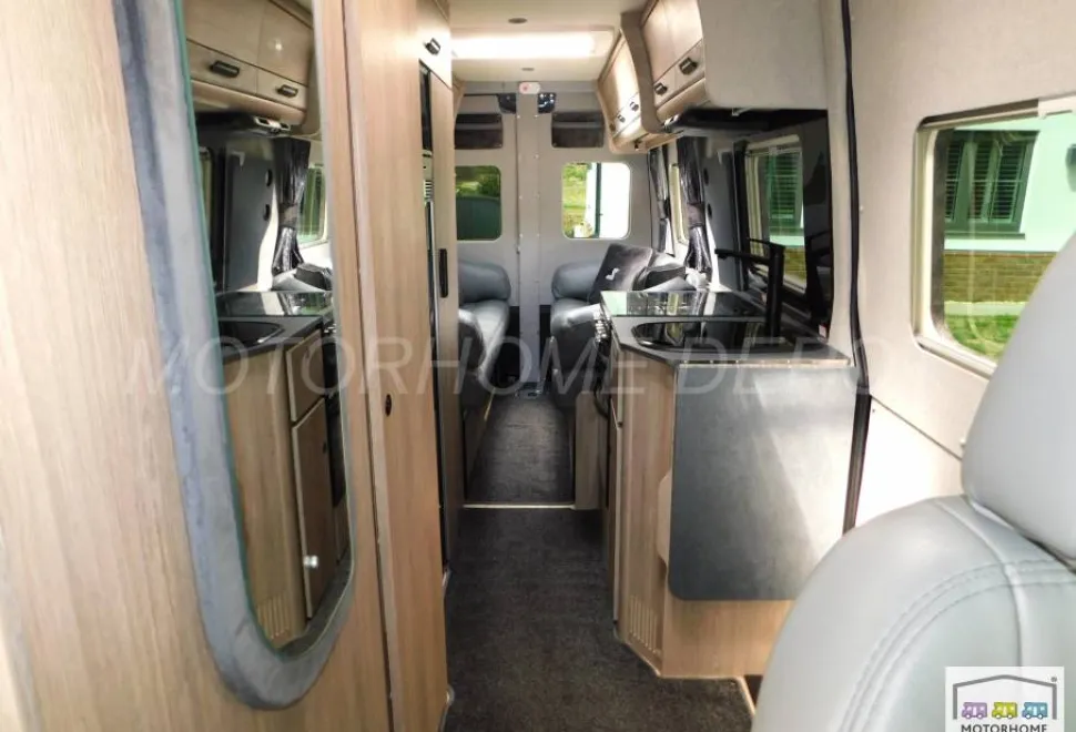Auto-Sleepers M-Star  2025