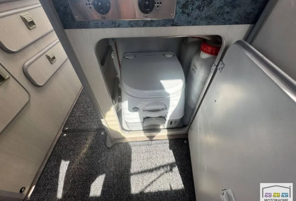Toyota Hiace Campervan 1997