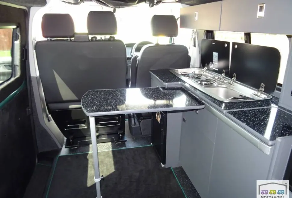 Volkswagen T6.1 Transporter Highline  2023