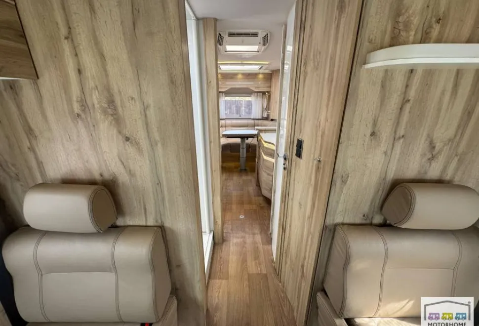 Le Voyageur  7.8 LU  2020
